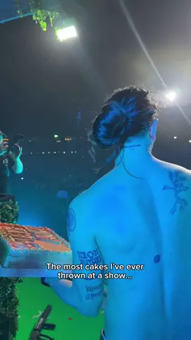 how many did you count? #cakeface #cake #fyp 