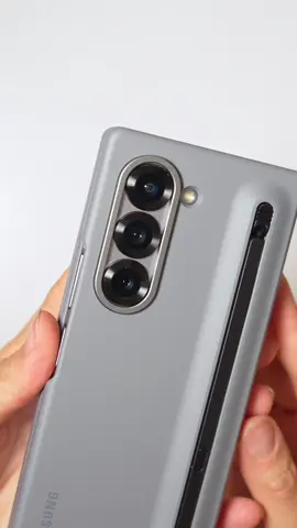 Unboxing the Silver Shadow Samsung Galaxy Z Fold6 + S Pen case 🩶  #withgalaxy #samsung #galaxyzfold6 #fold6 #Tech #foldablephone #samsunggalaxyfold6 #samsungfold 