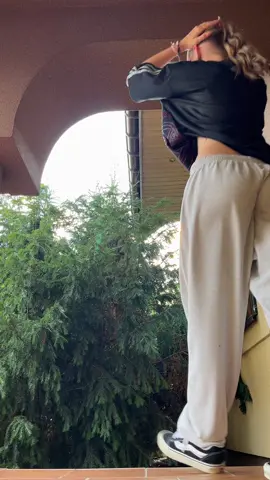 MAKE THIS TREND VIRAL🔥🔥dc:@agata🪩🎀  #dance #fypシ゚ #dc #foryou #viral #trending #hiphop #trend 