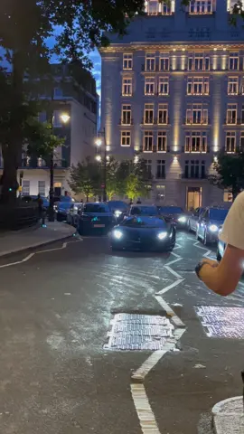 batmobile svj #carspotting #car #carvideos #carcommunity #cartok #carspottinglondon #carguy #supercar #hypercar #megacar #carbonfiber #carsoftiktok #london #lamborghini #lambo #aventador #svj #gintani #gintanisvj #aventadorsvj #lamborghiniaventadorsvj #flames #shootingflames #tto_visuals 