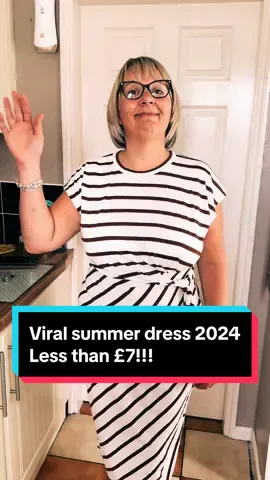 Viral tiktok dress available in different colours! #tiktok #fyp #fyppppppppppppppppppppppp #ticktok #tiktokshop #shopuk #tictokmademebuyit #tiktokshopuk #summersale #fypage  #fasion #fashioninspo #fashiontok #fashionstyle #viraldress #tiktokdress #summer2024 #summervibes #summertok #dress #dresses #strip 