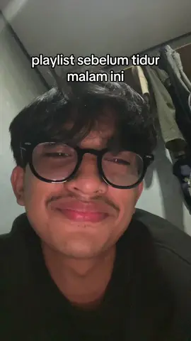 'kau temukan bahagia meski tak bersamaku' :)