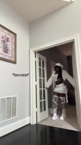 i guarentee nobody cares about ts irl omg 😭 #fyp 