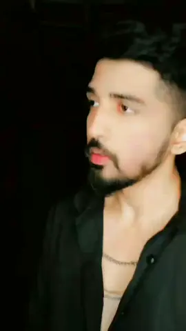 solla ponal en natkalai vannam pusi thandavalum ni than 🖤 #black #shadow #foryou #trend #mesmerizing #tamilbgm 