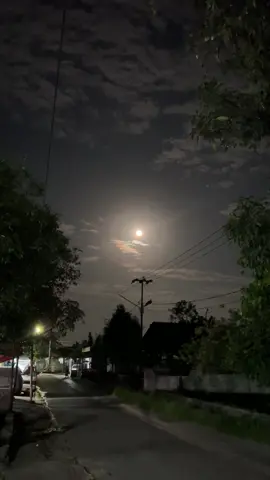Vibes shubuhnya masya allahh✨ #bulan #shubuh #tenang #foryou #foryoupage 