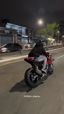 🔥🔥 #motorcycle #moto #bike #fypage #foryou #foryoupage #fy 