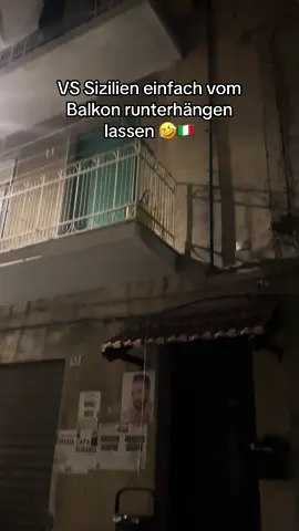 Deutschland VS Italien 🤣 #italienvsdeutschland #italien #sizilien #italiener #italienerindeutschland #urlaub #lustig #comedy #italienisch 