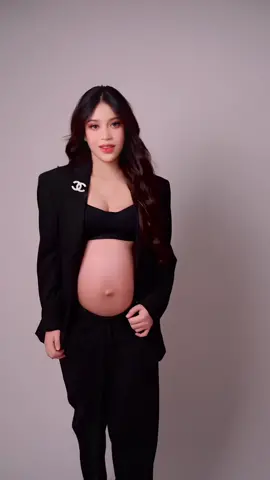 lalabas na si baby next month😰🤍 #sabbyandsophia #fyp 
