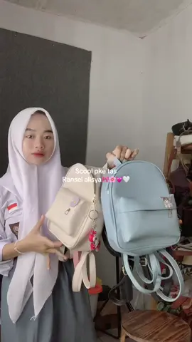 Kalian pilih warna apa nih#tassekolah #ranselsekolah #tasgendong #tasmurh 