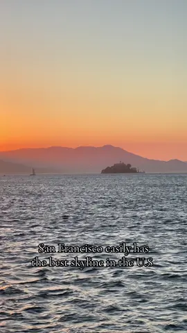 Easily #sanfrancisco #sf #bayarea #sfbayarea #sunsets #viral #viralvideos #fypage #fypシ゚viral #sunsetlover #california 