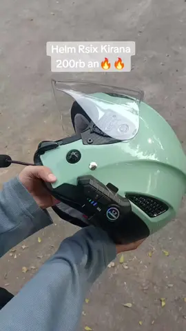 Kenyamanan itu penting, keren lucu juga perlu😍❤️ #visorsmoke #helmstonegrey #bipplasthelmet #helmhalfface #ngabers #helmwanitamurah #helmwanita #helmcewek #helmkekinian #helmet #rsixkirana #helmcowo #helmperempuan #helmhijab #helmfullleher #helmsni #rsixhelmet 