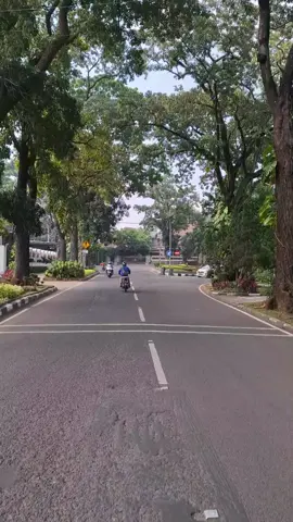 Ada yang pernah lewat jalan ini? #jalananbandung #kotabandung #jalanjalan 