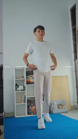 Celana Ankle favorit gak sih ini? 😊 #rekomendasioutfit #outfitinspo #kasual #rekomendasicelana #OOTD 