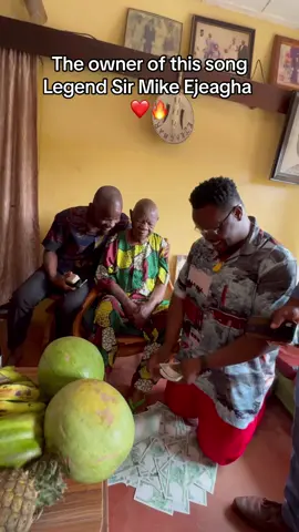The owner of this song Legendary sir Mike Ejeagha ❤️
