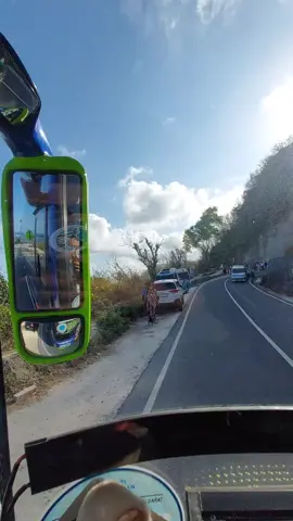 Pararunteun Akang Teteh #mahardikareborn #jetbus3 #videobus #davmusicalairhorn #basurihorn #drivermudapunyacerita #fyp #fypシ #fypシ゚viral #tanahbarakbeach 