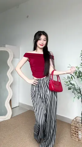 Mài nào cũng xinh nhưng màu đỏ tôn da sĩu ❤️😚 #fyp #fypシ #goclamdep #phoidoxinh #outfit #viral #foryou #xuhuong 