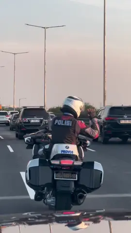 Sound nya orang pada jalanjalan ya ini 😢😁🙏🏽