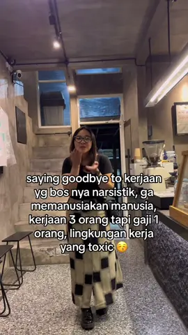 buruan cabut guys lari sejauh jauhnya😀 #fyp #barista #baristalife #tjakap #placetogomalang #malang 