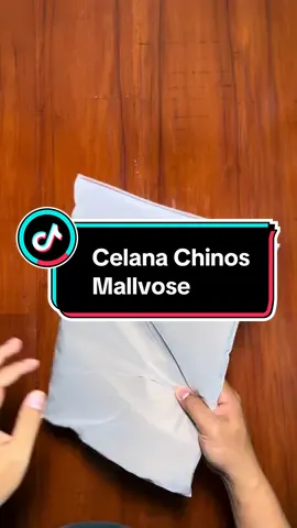 Widiii packaging Celana Chinos dari mallvose ini kelihatan mewah ya yuk kita unboxing #celanachinospanjang #celanachinospria #celanachinospremium 