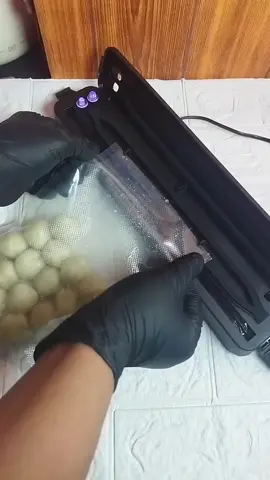 memperpanjang umur simpan makanan ya.. #vacumsealermakanan #frozenfood #bestseller #trendingvideo 