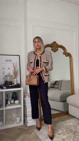 Classy outfit ideas 🤎 #dailylook #outfitinspo #classyoutfit #timelessfashion 