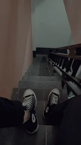 pap random 5 foto #CapCut #tamplatecapcut #paprandom #sepatumurah #fypage 