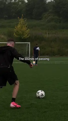 Therapy⚽️#foryoupage #foryou #football #viral #viralvideo #passing #sounds #fypviral #fyp