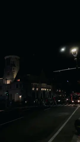 Kota lama surabaya 🌙 #CapCut #sadvibes #sadstory #dewi #threesixty #surabaya #kotalamasurabaya #fyp #fypp #fypシ 