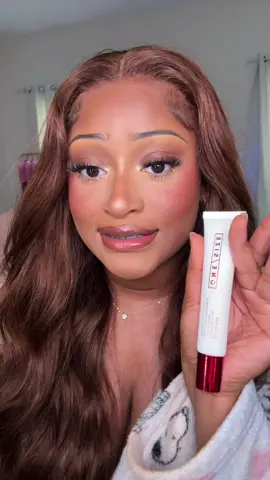 Replying to @Angela | MakeupCreatively how I prep my skin for @ONE SIZE BEAUTY oil sucker primer ❤️ #onesize #onesizebeauty #oilsuckerprimer #oilyskin #primer #makeuptok #makeup 