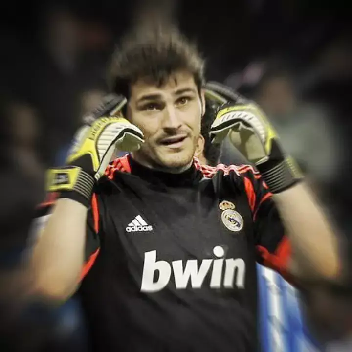 Membalas @zakiizar nih bg👍 #pp #casillas #buffon #goalkeeper 