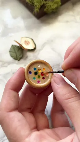 Replying to @Penelope_Studio Mini paint palette!! #miniature #miniatures #fairy 