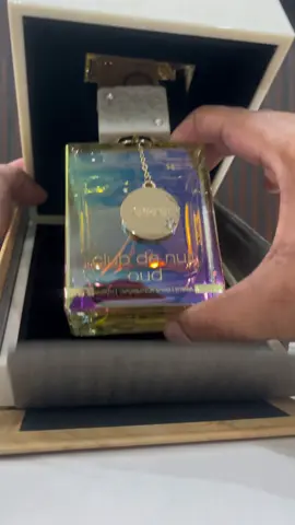 Unboxing Armaf Club de Nuit Oud #armaf #armafclubdenuit #unboxing #newaddition 