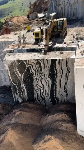 Huge block of granite being extracted in Brazil. Mine situated in state of Minas Gerais. Video: marluciomarchado01 #innovation #creativity #technology #future #engineering #research #science #design