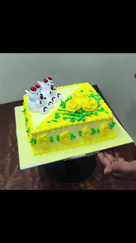 SQWER PINEAPPLE TEDDY BEARSÐ CAKE DESIGN | PINEAPPLE CAKE DESIGN#cakedecorating #foryoupage #usa_tiktok #fyp #pastel #cake #foryou #tiktok #Love #birthday #heart #SQUARE 