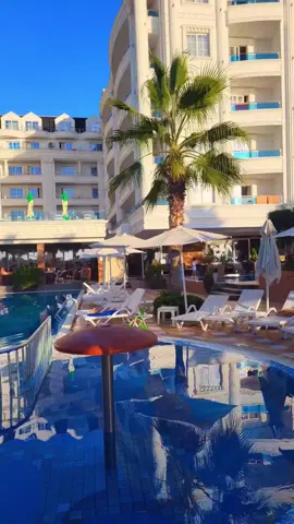 Shfrytëzo ofertën 👌ZBRITJE në Fafa Premium Hotel & Spa (Durres) ☀️  ✅ 3 NETË - 4 DITË  VETËM 299€ ALL INCLUSIVE Akomodim + mengjes + dreke + snack + darke + SPA • 3 Netë 299€ për person  • 4 Netë 399€ për person • 5 Netë 499€ për person ℹ️ Paguaj me 💳Starcard te bankës TEB deri në 6 këste pa kamatë. Të përfshira në cmim: • Akomodim ne double deluxe room  • Mengjesi ,Dreke, & Darka • Pije jo alkolike dhe alkolikke pa limit  • Spa center , pishine e brendshme • Muzike Live ne Fundjave • Parkim Falas & Wi-Fi. ✔️ Çmimi vetëm 15€ për person (Bileta Kthyese)  (udhetimet realizohen çdo ditë) (Pijet shërbehen nga 10:00- 21:00) Femija 1-re : 0-5.9 falas (femija i pare i lindur) Femija 1-re: 6-11.9  50% ulje (femija i pare i lindur) Femija 2-te : 0-3.9 – Falas (femija i dyte i lindur) Femija 2-te: 4-11.9 vjec 30% ulje (femija i dyte i lindur) Single use room paguhet minimalisht per dy persona ℹ️ Për rezervime kontaktoni në: 044/610015 & 044542029 (Whatsapp) 📍 Prishtinë, Bulevardi Bill Klinton 038 610 015 📍 Prizren, përballë stacionit të autobusëve, 029/224016 📍 Therandë, mbrapa stacionit të autobusëve 