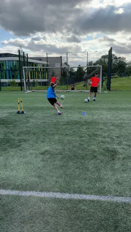 4️⃣ shot shooting drill ⚽️ Both feet required‼️