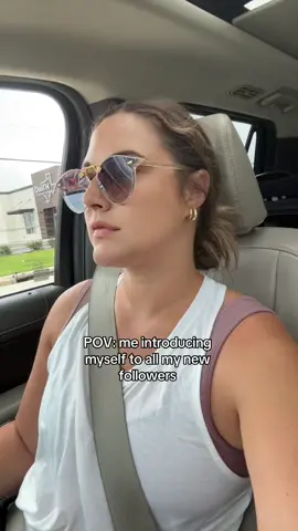 Welcome to the hottmess express yall 🤪 at least yall know you will always be entertained around here  #hottmess #hottmessexpress #MomsofTikTok #momtok #momlife #momhumor #microinfluencer #trending #viral #fypage #foryoupage 