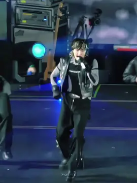 JHOPE ?!&?&!!?&!!? #🥵 #jhope #hope #hot #sexy #jhope_bts #jhopebts #btsjhope #hoseok #junghoseok #j #제이홉 #foryou #fypシ #bangtan #btsxarmy #btsmemes #shosho_army4ever 