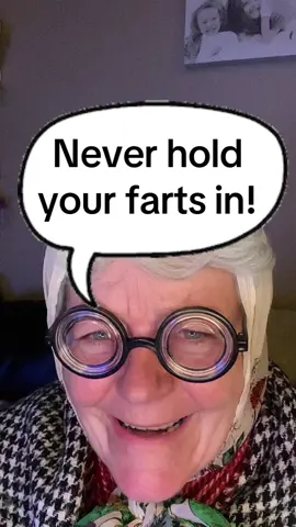 Never hold your farts in! #justmavis #comedee #hah #laughs #dorisandmavis #fart #justforfun shitty ideas!