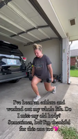 #postpartumbody #poatpartumjourney #postpartumworkout #workoitmotivation #homeworkout #MomsofTikTok 