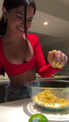 easy elote dip 🌽✨ #cooking #Recipe #dogs 