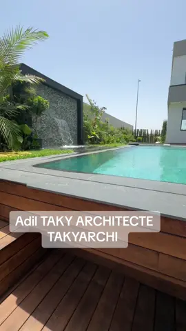 Villa Bouskoura Adil TAKY ARCHITECTE  TAKYARCHI  0661423033 - - - - - - - - - #takyarchi #villas #design #archi #archilovers #architecture #luxury #homestyle #chantiersdumaroc #aearchitecture #architecte #bouskoura #bouskoura_golf_city #facade #piscine #constructeur_cle_en_main_maroc 