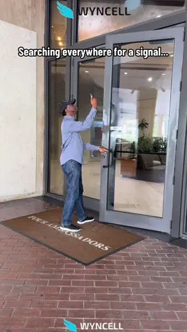 When you're desperately searching for a signal... But with Wyncell, stay connected everywhere, all the time, at unbeatable prices! Don't lose your patience and switch to Wyncell! Discover our special offers at unbeatable prices today. Click the link to learn more and stay connected hassle-free!