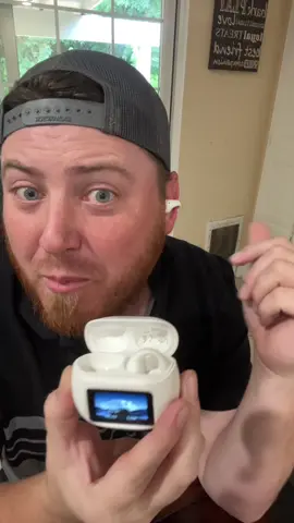 Clip on affordable earphones that dont hurt your ears. These wireless headphones also have a multifunctional display #ttshop #headphones #miniso #earphones #wirelessheadphones #wirelessearphone 