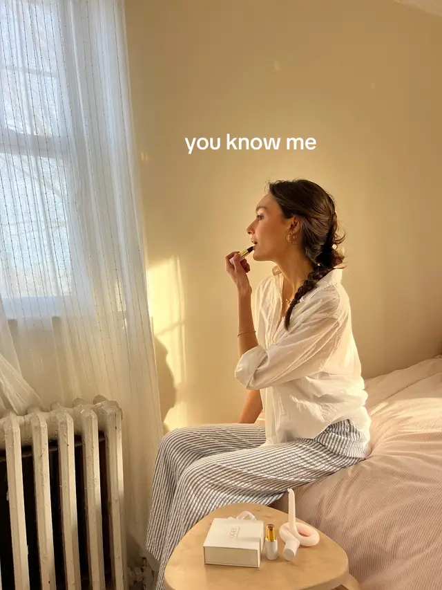 Pretty much just breakfast, sunny mornings, moving abroad, and cafes 