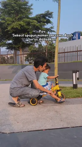 Sepeda pertamaku bersama ayah dan dari ayah🥰 sehat terus dan panjang umur para ayah🤲🏻  #ayahdananakperempuannya #ayah #fatherdaughter 