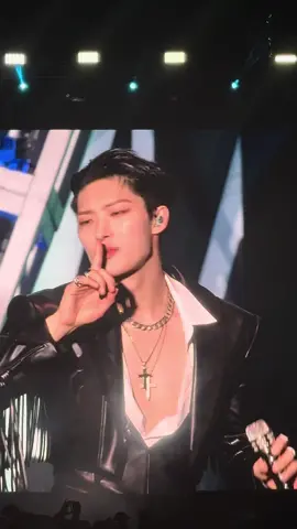 officially bias wrecked by mingi … #ateez #atiny #ateeztour #ateezconcert #mingi #mingiateez #kpop #kpopfyp #fyp #viral @ATEEZ_Official 