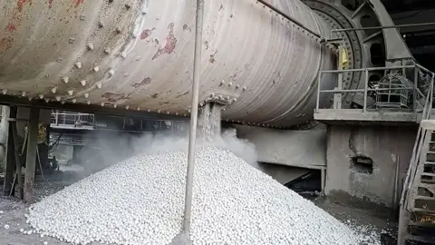 Ball mill #steel #ball #grinding #gold #ballmill #energysaving 