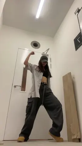 cleanest dc ever  dc: @OL  #fyp #foryou #dance 