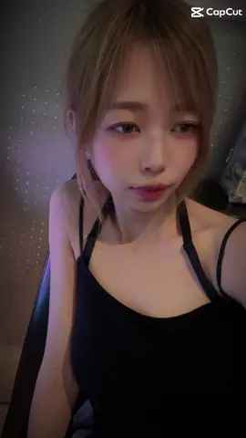 想找人一起做事 @一下誰沒事 #台灣人 #熱 